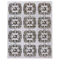 „Gothica – Taupe + Creme“ /  8' x 10' / Handgeknüpfter Teppich aus Wolle + Seide