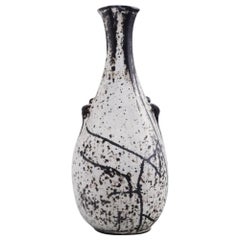 Kähler, Denmark, glazed vase, 1930 s. Designed by Svend Hammershøi.