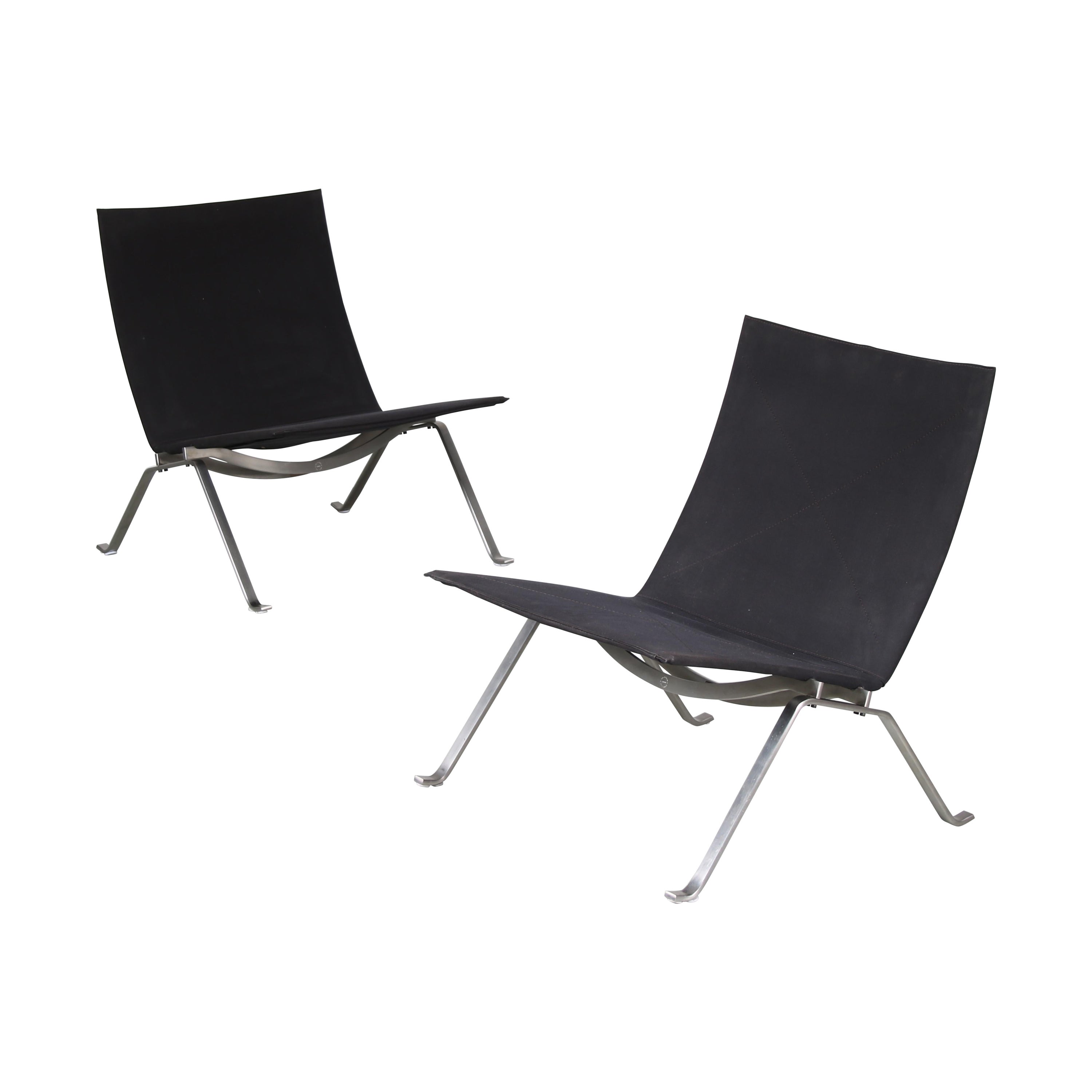 Pair of PK22 Chairs by Poul Kjaerholm for Fritz Hansen, Denmark, 2010 For Sale