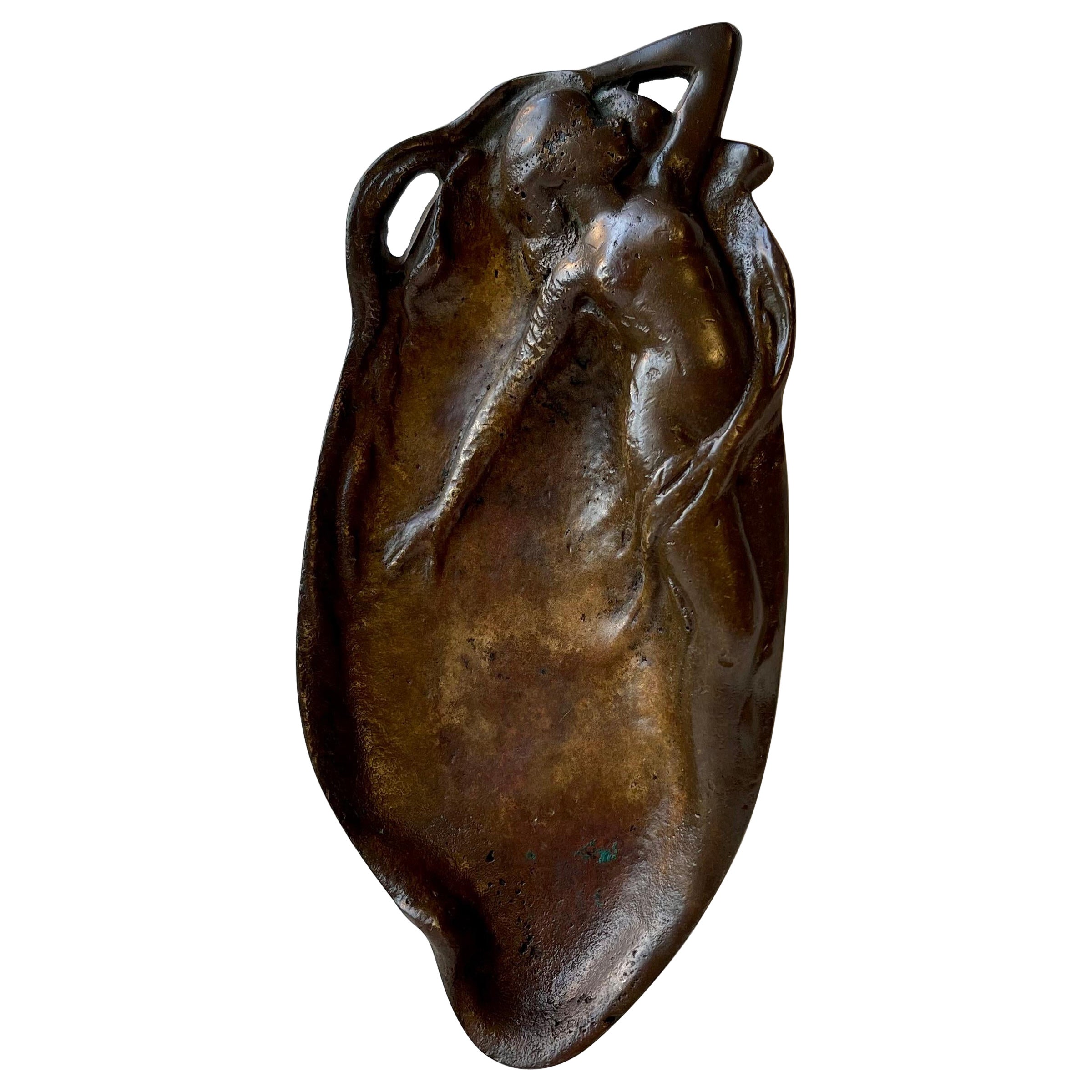 Skulpturale französische Jugendstil- Meerjungfrauenschale aus Bronze in Bronze