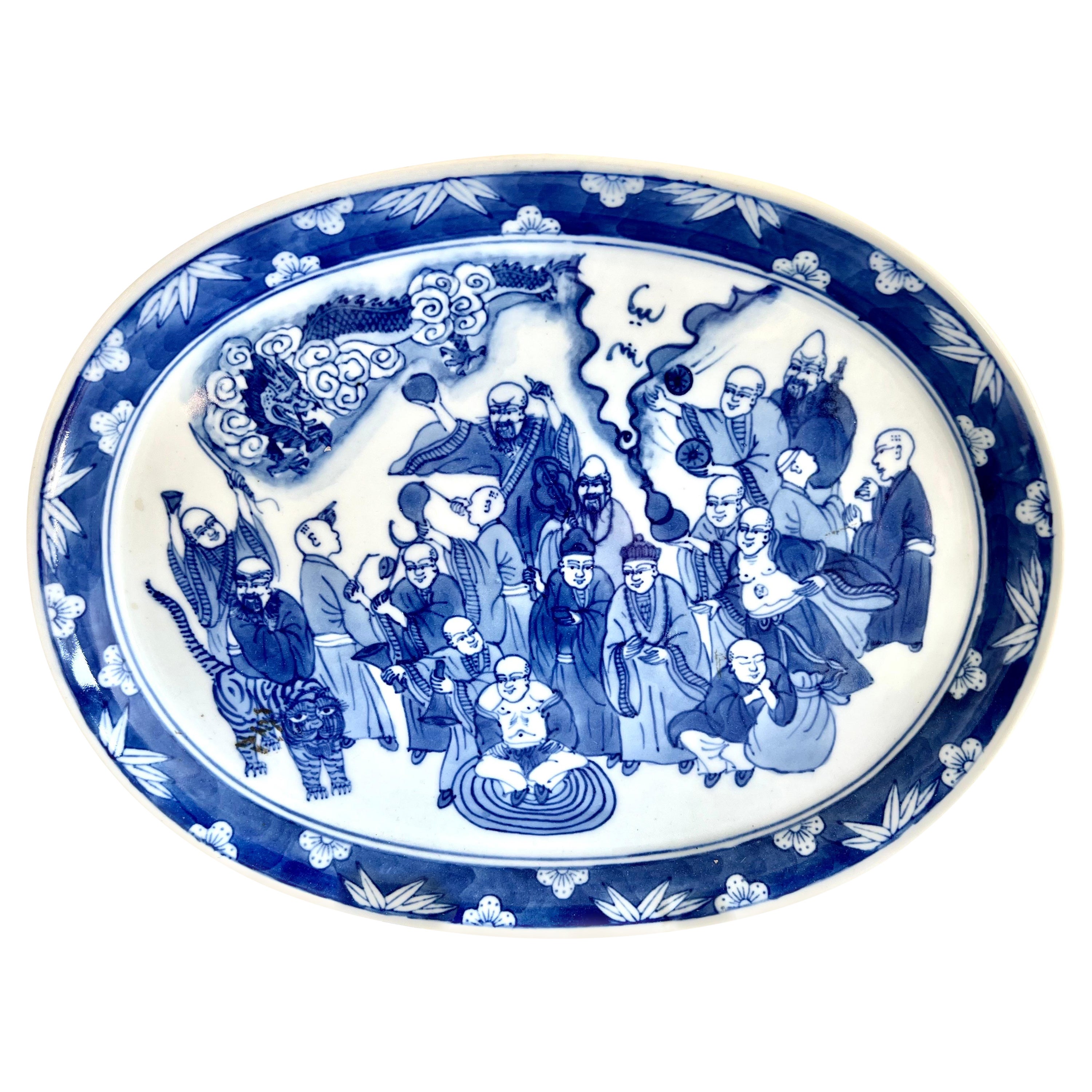 Blau-weiße chinesische Exportplatte aus dem 19. Jahrhundert