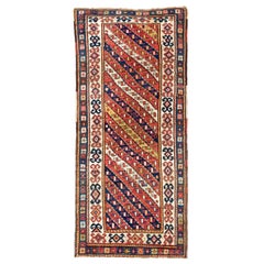 Ancien tapis caucasien Gendje Kazak de 3,3 x 7,5 pieds, vers 1880 