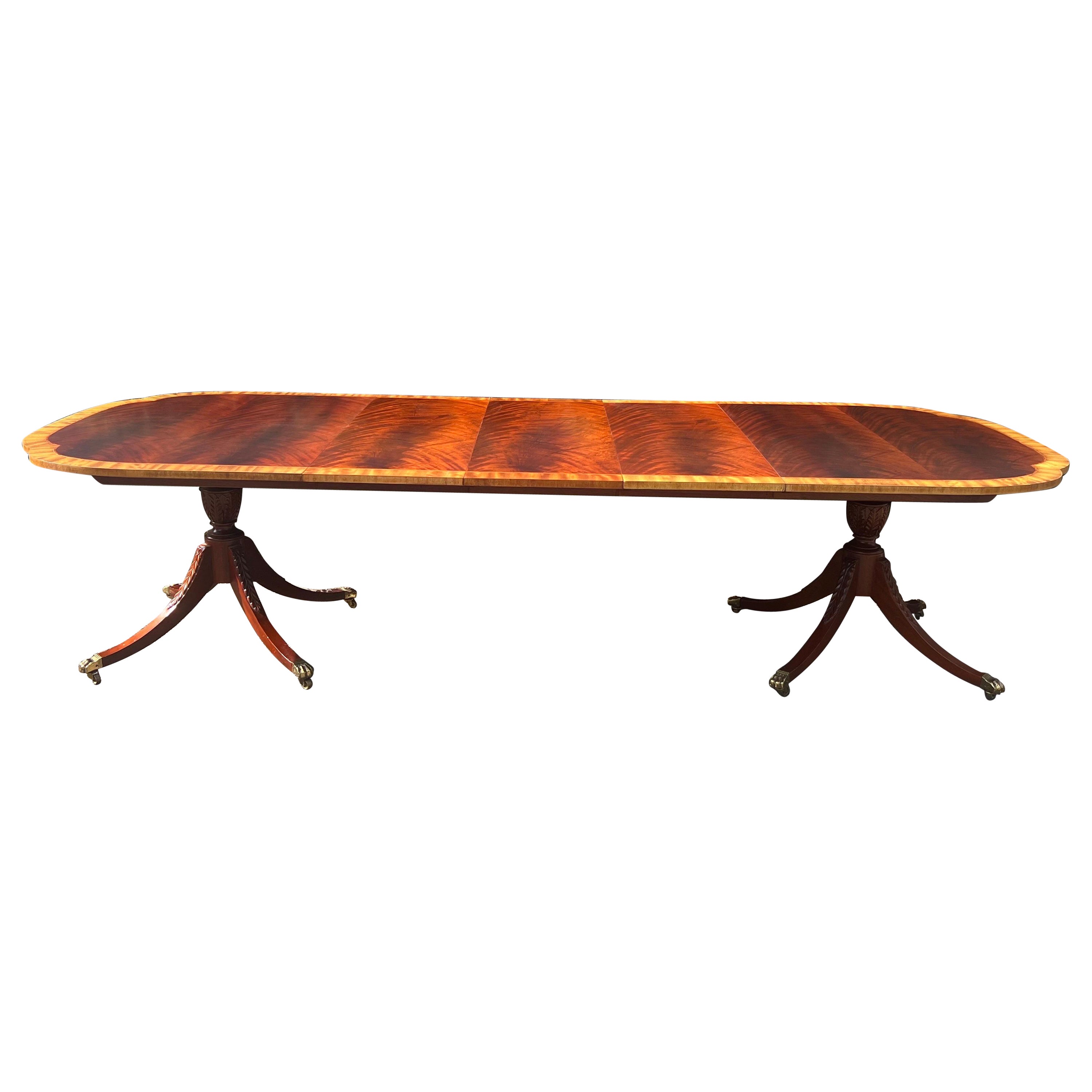 Vintage Baker Mahogany extension pedestal dining table