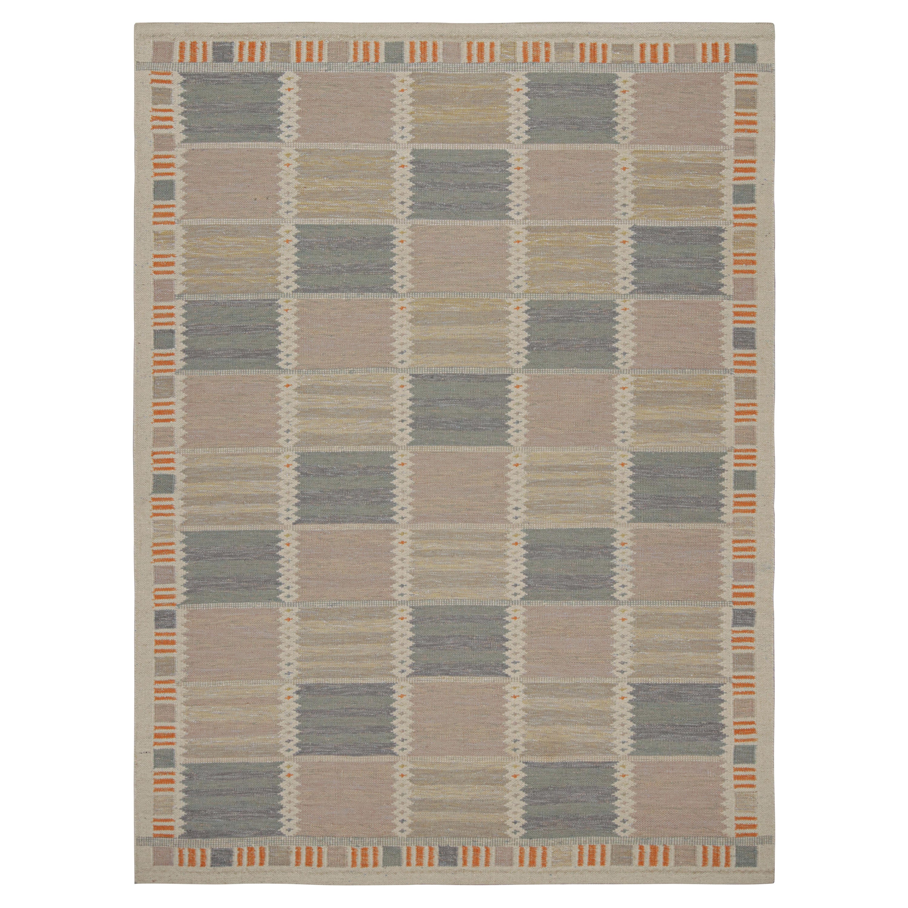 Rug & Kilim's skandinavischer Teppich mit beige-braunen und blauen geometrischen Mustern