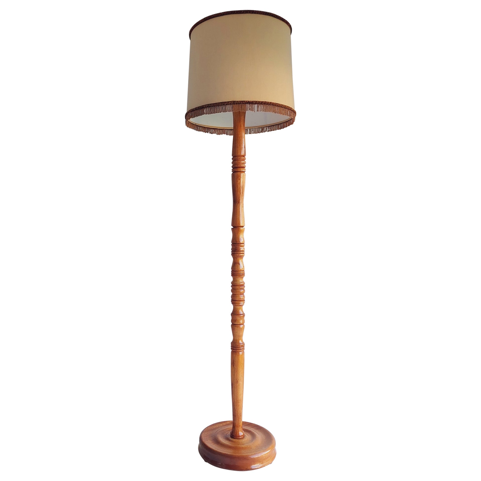 Antique lampadaire standard tourné en chêne avec abat-jour, années 30