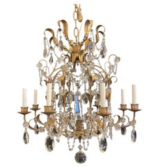 Maravillosa lámpara de araña de mediados de siglo Baguès Gold Gilt Beaded Swag Crystal Star Large Chandelier