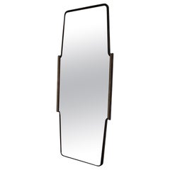 Elegant italian mirror in walnut production Dassi 1950s.