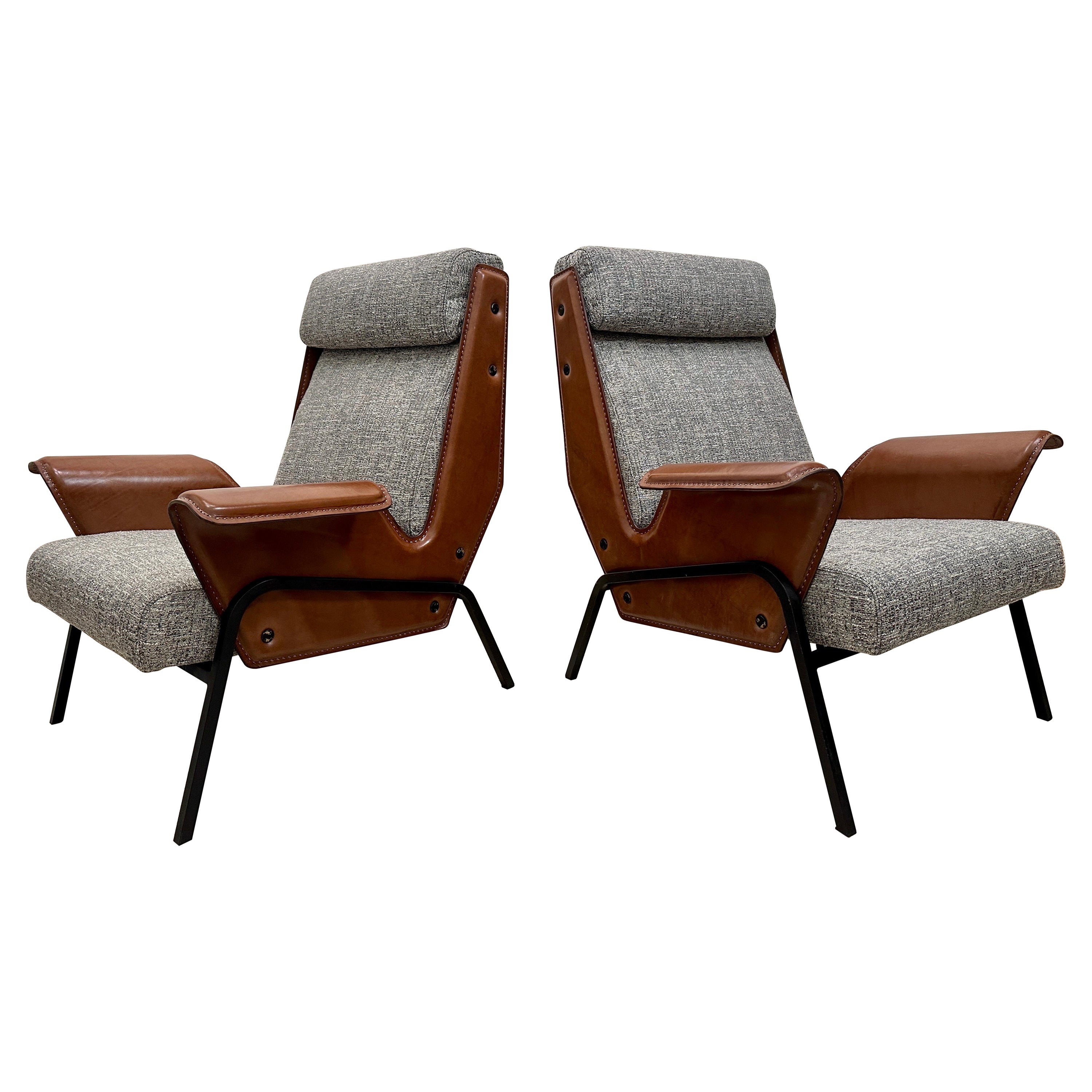 Pair of Alba Stitched Leather Lounge Chairs by Gustavo Pulitzer for Arflex