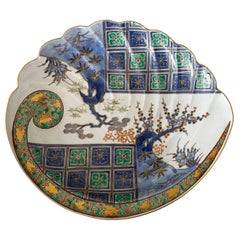  Plat japonais Imari Awabi en forme, période Meiji (1868 - 1912)