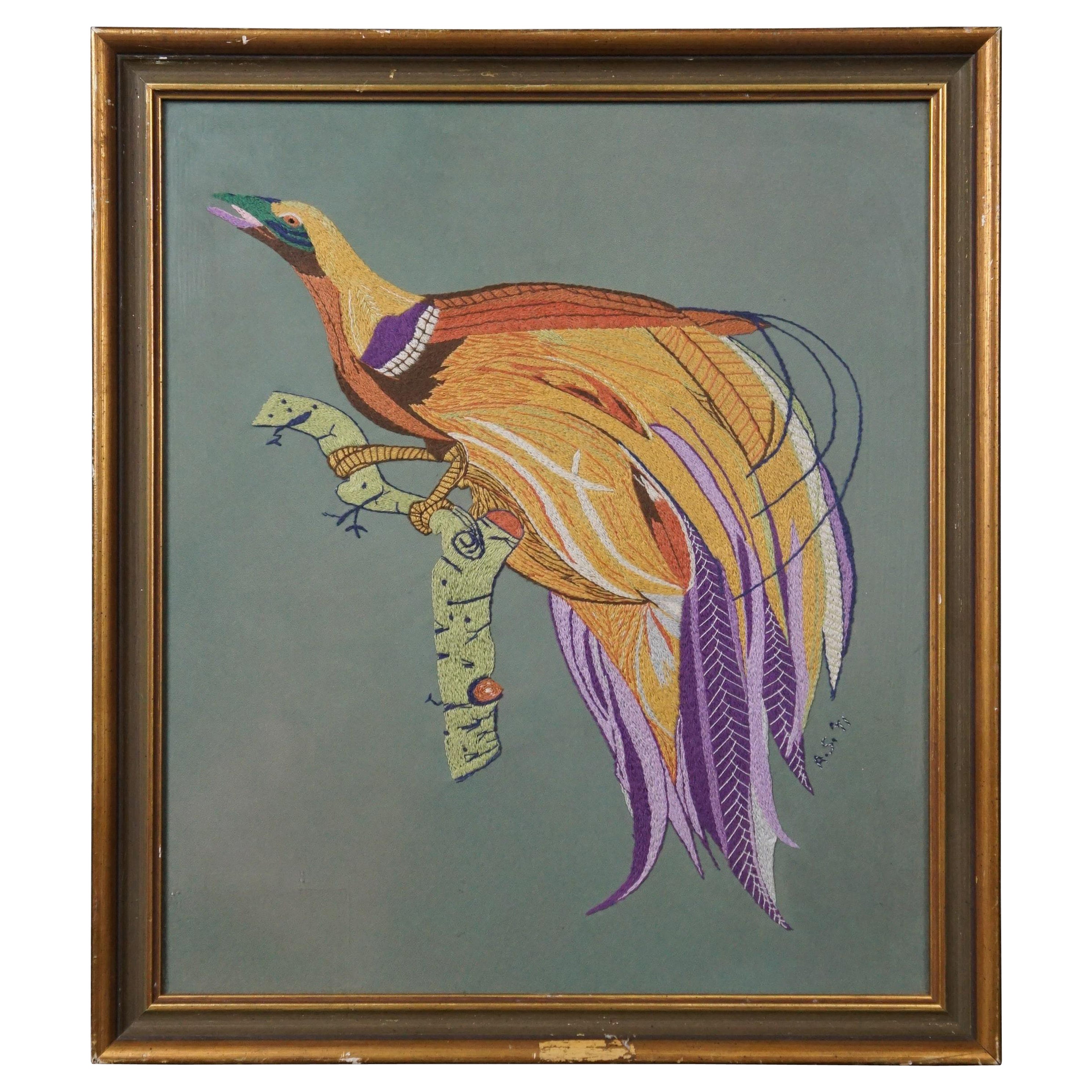 Œuvre d'art avec broderie colorée, fabriquée à la main en 1971 en vente