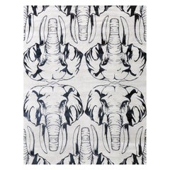 „Loxo – Blau + Weiß“ /  9' x 12' / Handgeknüpfter Teppich aus Wolle + Seide