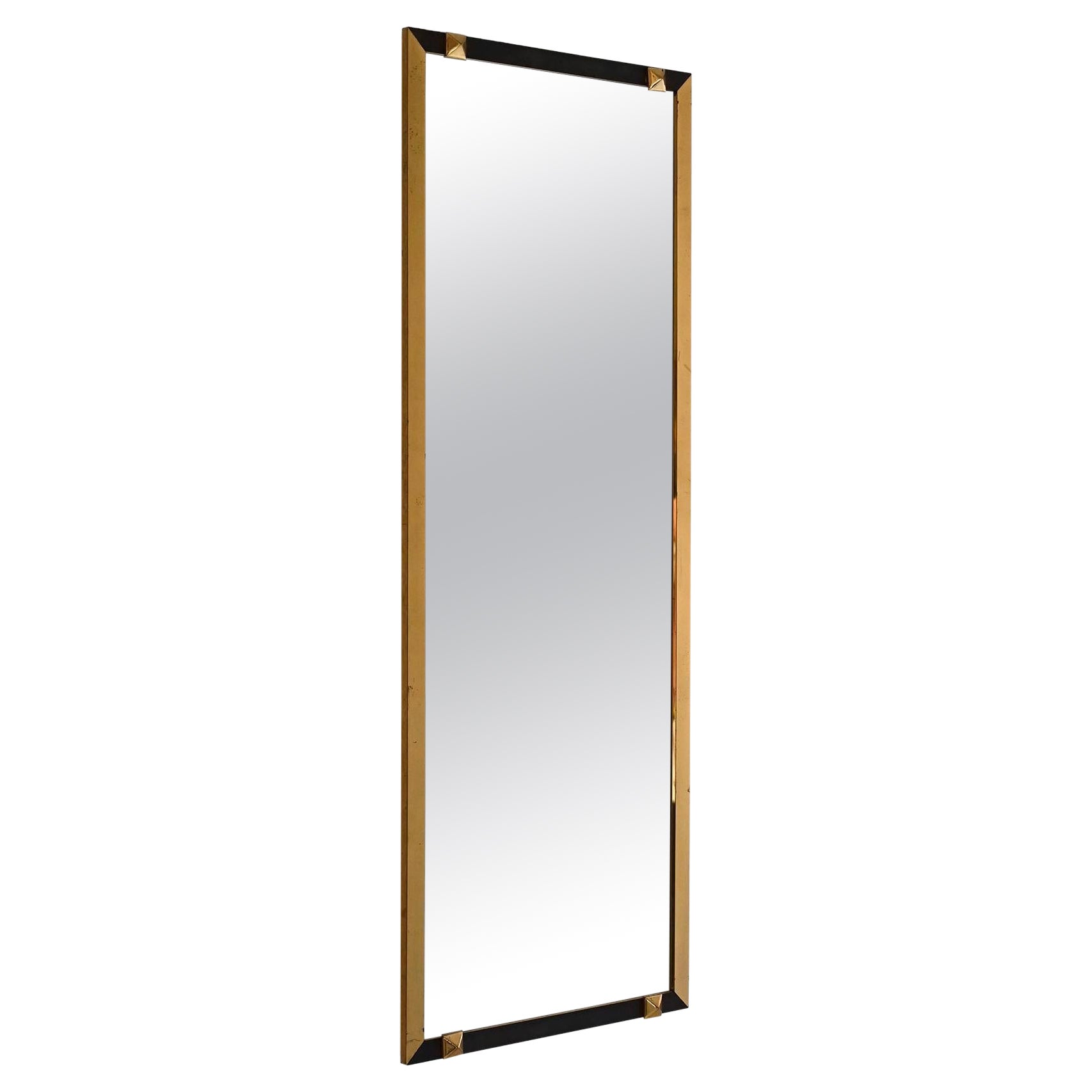 Espejo rectangular vintage con marco de metal dorado y negro