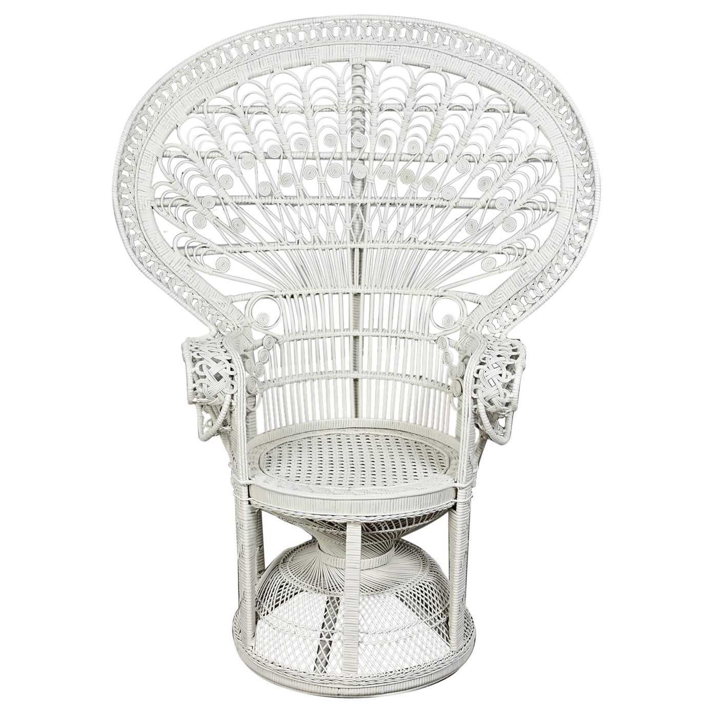 1970s Bohemian Hollywood Regency Off White Painted Rattan Peacock Fan Back Chair For Sale