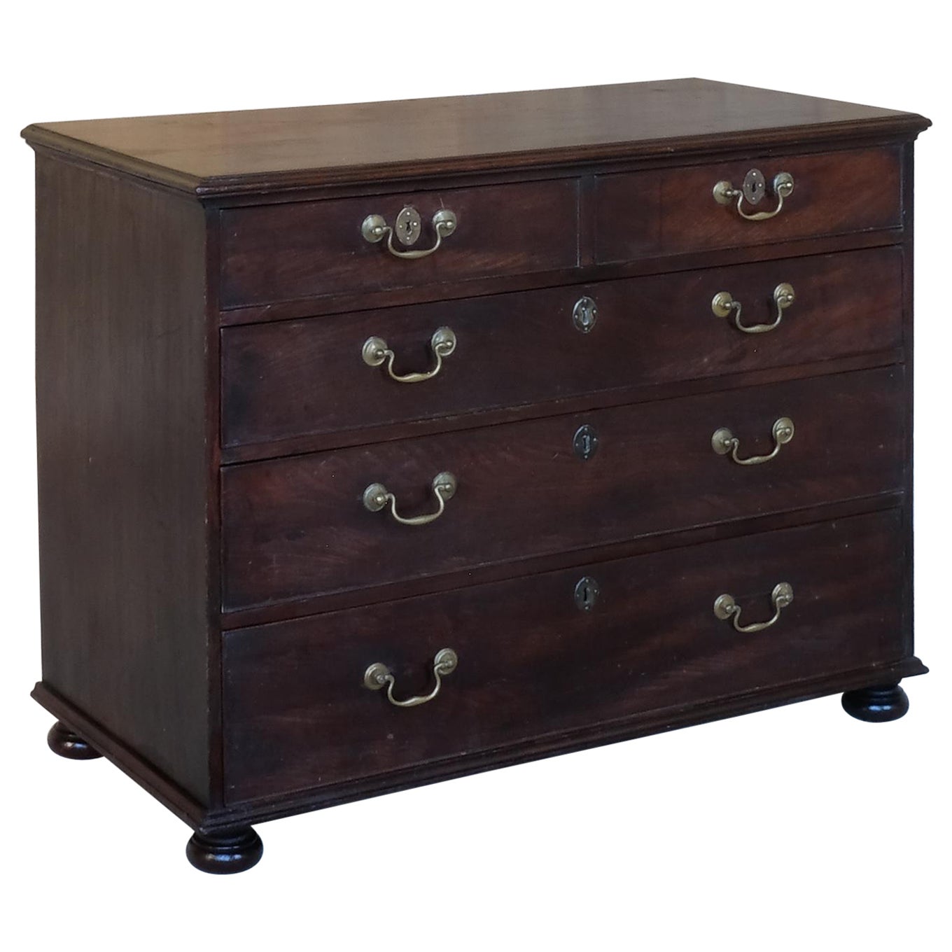 18th Century Mahogany Chest Of Drawers For Sale
