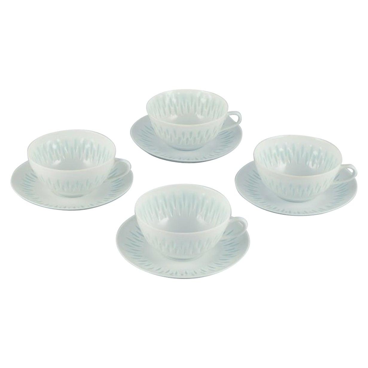 Friedl Holzer-Kjellberg for Arabia. Four pairs of tea cups with saucers