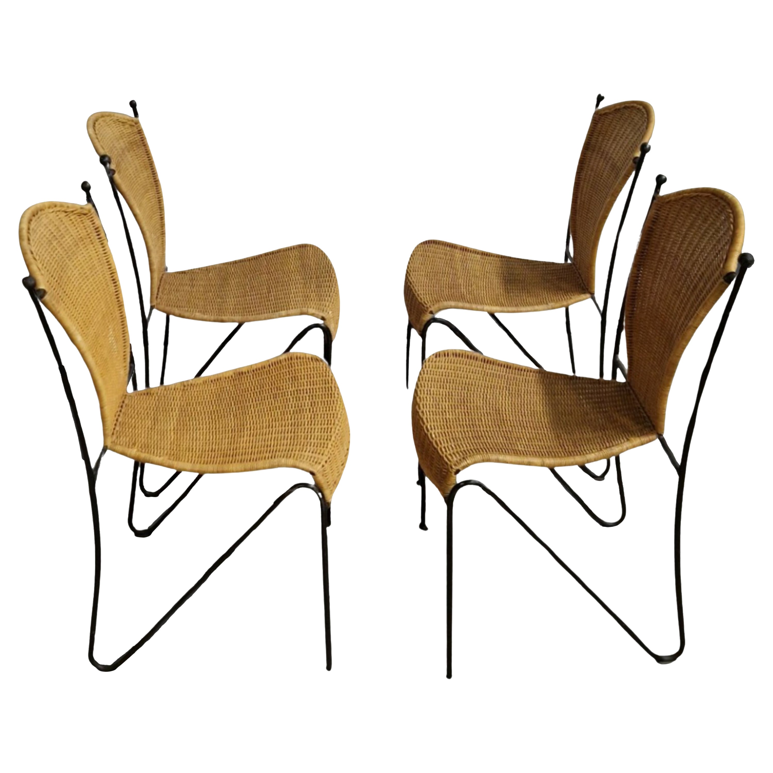 Set of 4 wicker and iron dining chairs, France 1960s For Sale