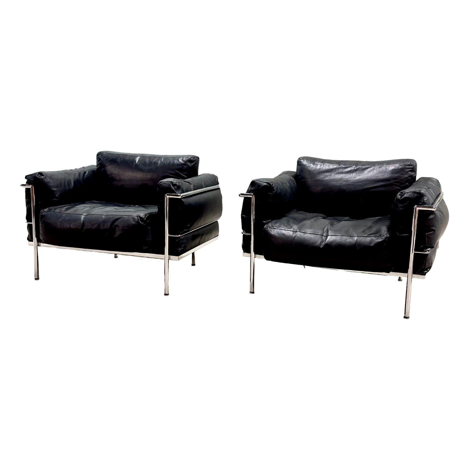 Pair LC3 Grand Modele Lounge Arm Chair Style of Le Corbusier, 1980 For Sale