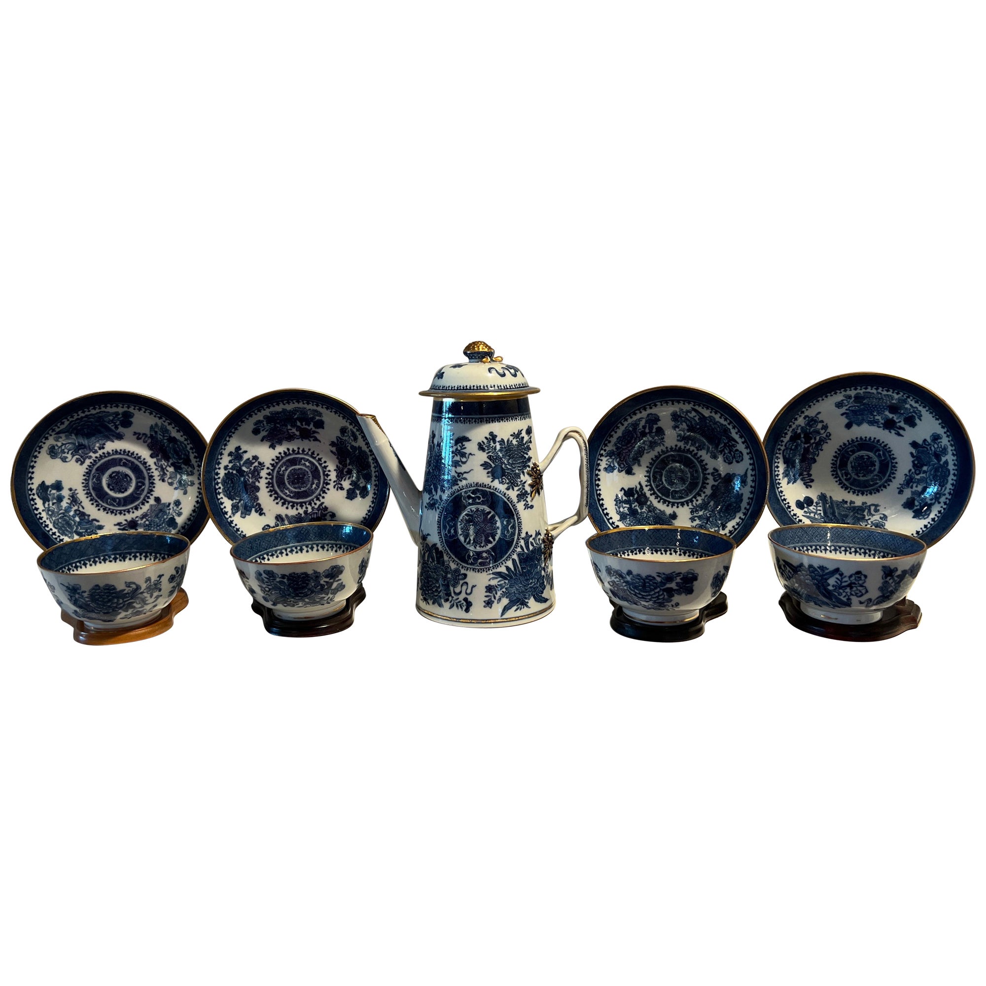 9 Pc, 18th C. Chinese Export "Fitzhugh Gold" Blue & White Porcelain Coffee Set For Sale