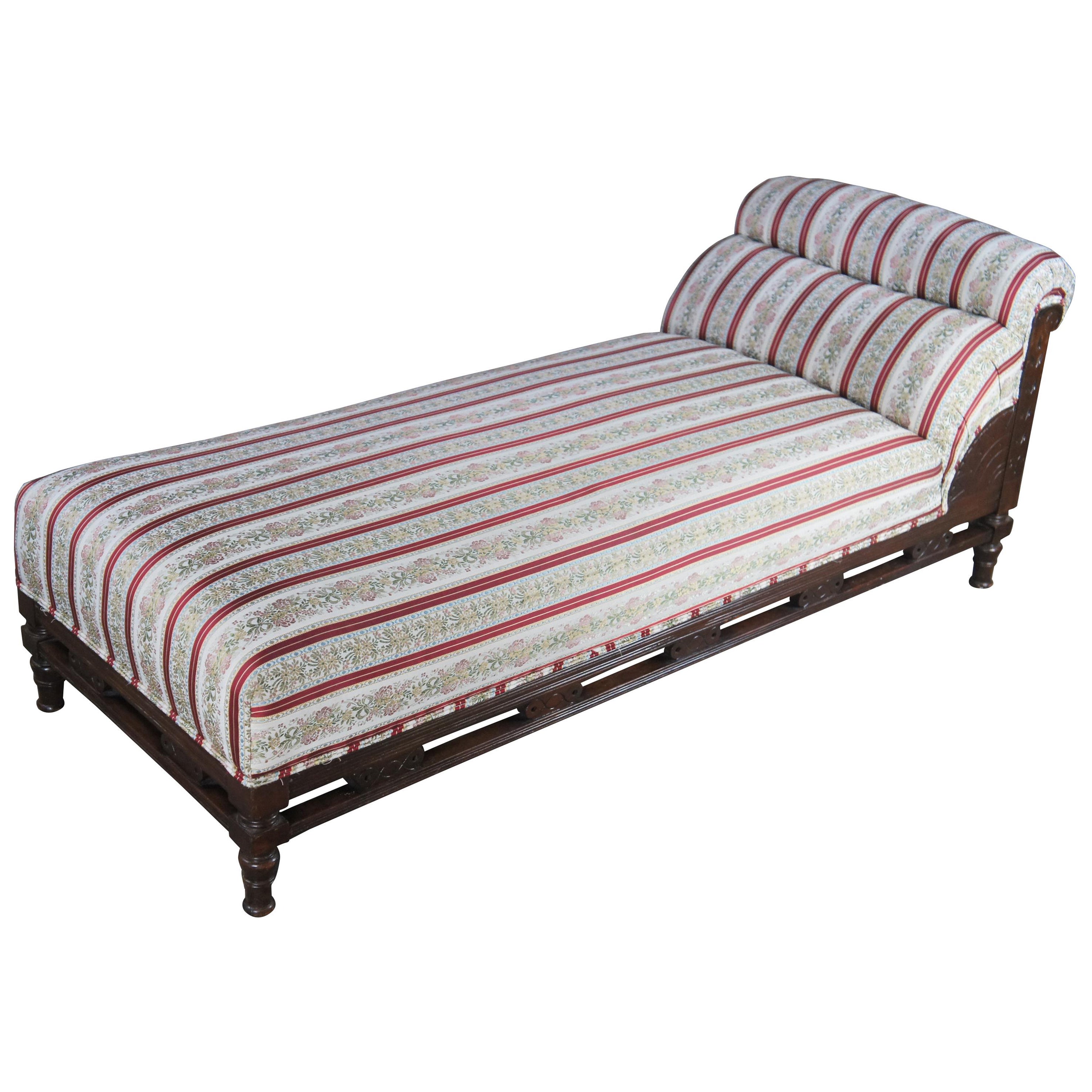 Antique Victorian Eastlake Mahogany Daybed Chaise Lounge Fainting Couch Recamier For Sale