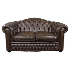 Atemberaubendes Chesterfield-Sofa aus Rindsleder mit 2 Sitzen
