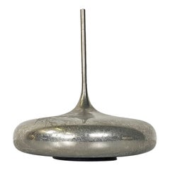 Vaso o centrotavola italiano in peltro dalla forma affusolata, modernariato 1960