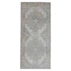 Handwoven Wool Turkish Oushak Rug 3'10"x 8'9"