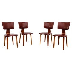 Set di quattro sedie da pranzo Cor Alons in teak e skai bordeaux