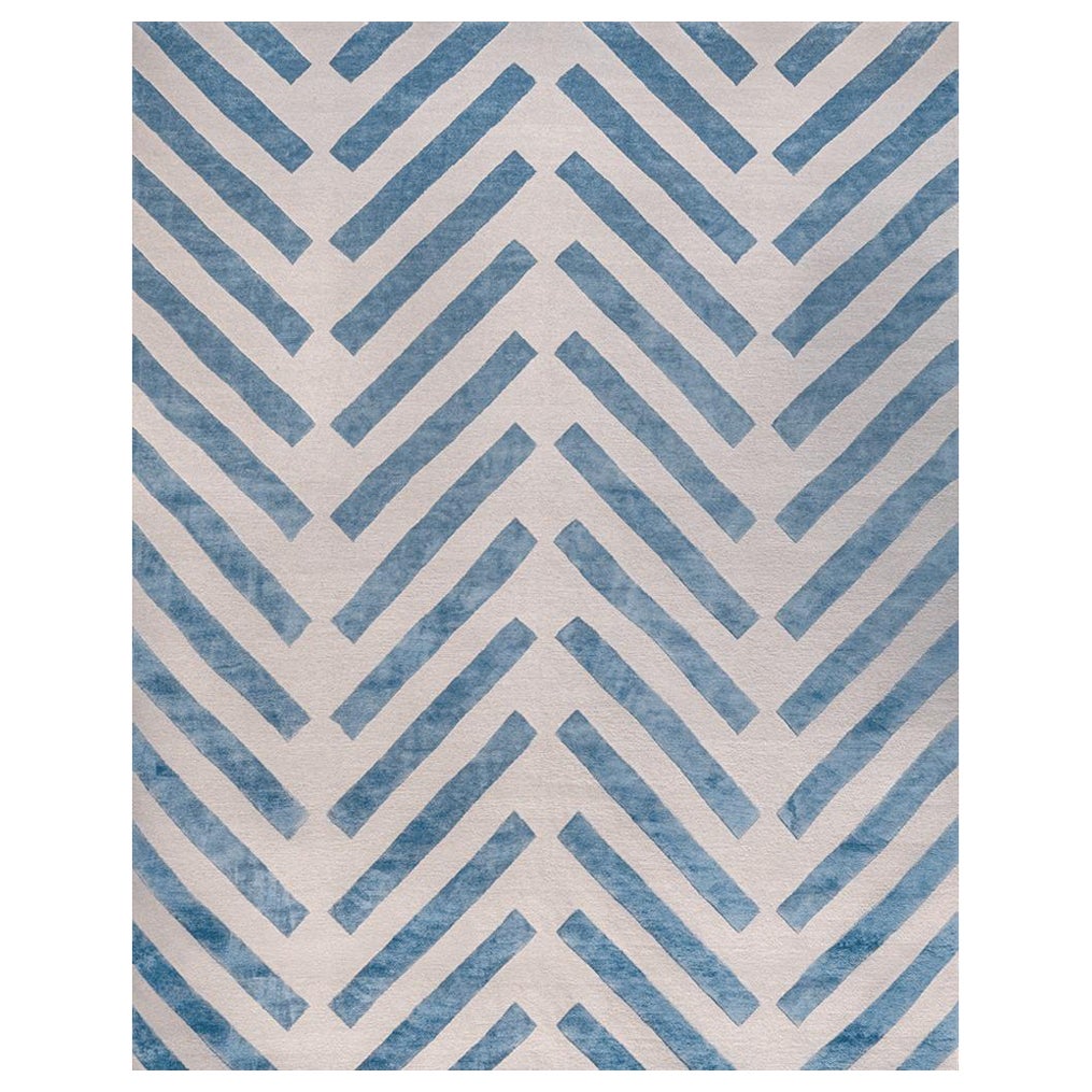 "Binaire - Bleu + Crème" /  8' x 10' / Tapis en laine et soie noués à la main en vente