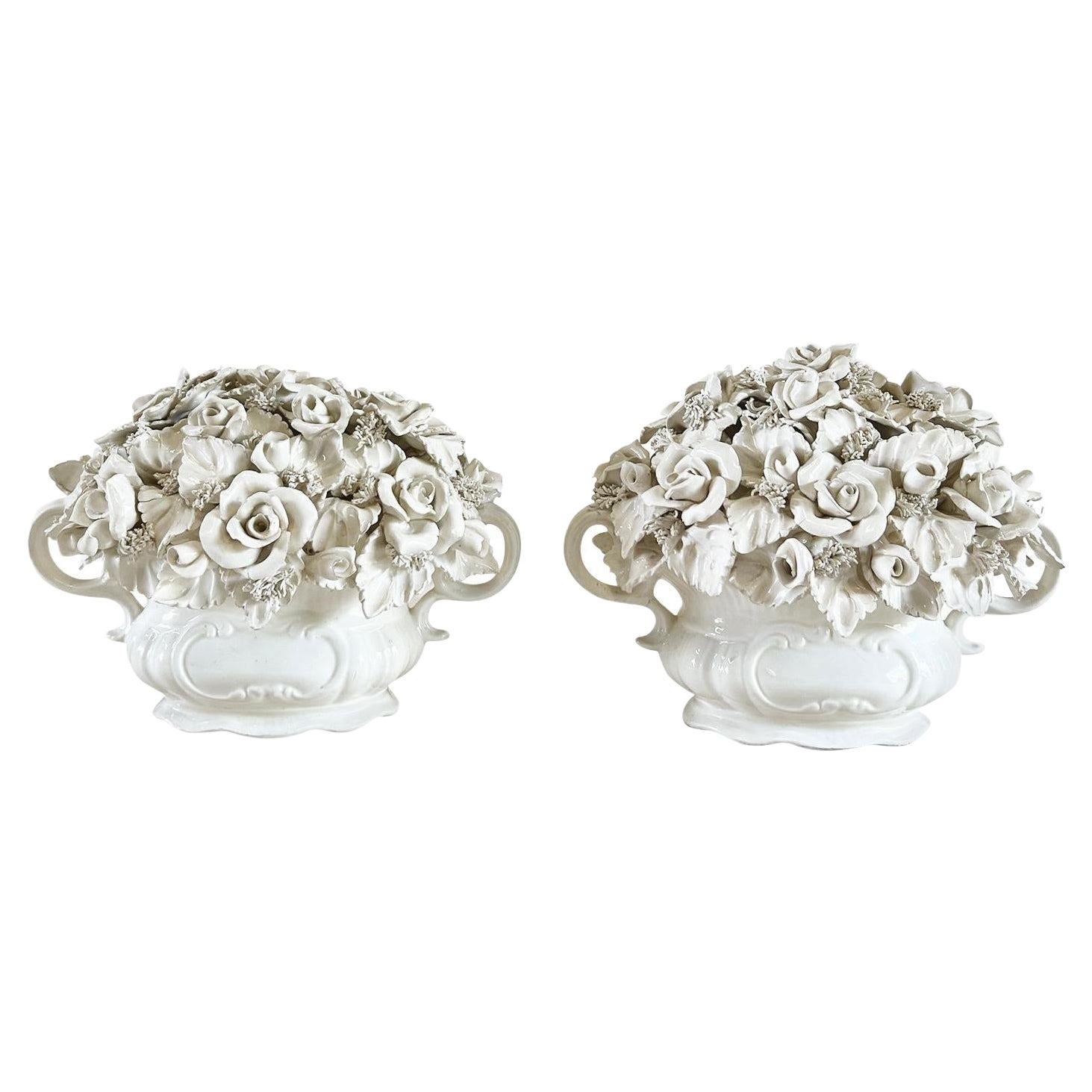 Paire de vases Cestini con Fiori italiens du 20ème siècle
