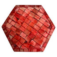 Boîte à bijoux en os tessellé teint en rouge