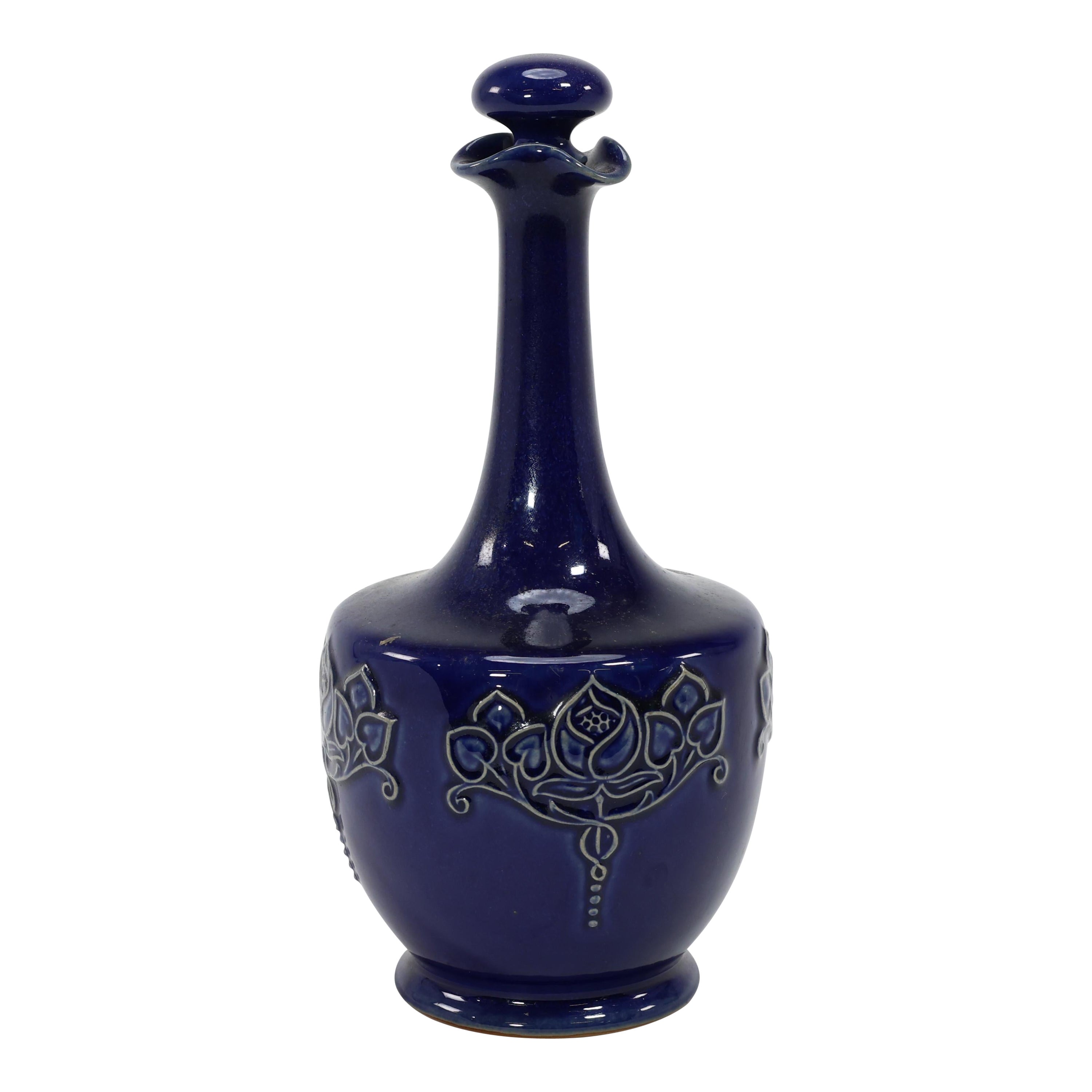 Royal Doulton. Carafe et bouchon publicitaire pour Gin Beefeater Arts and Crafts en vente