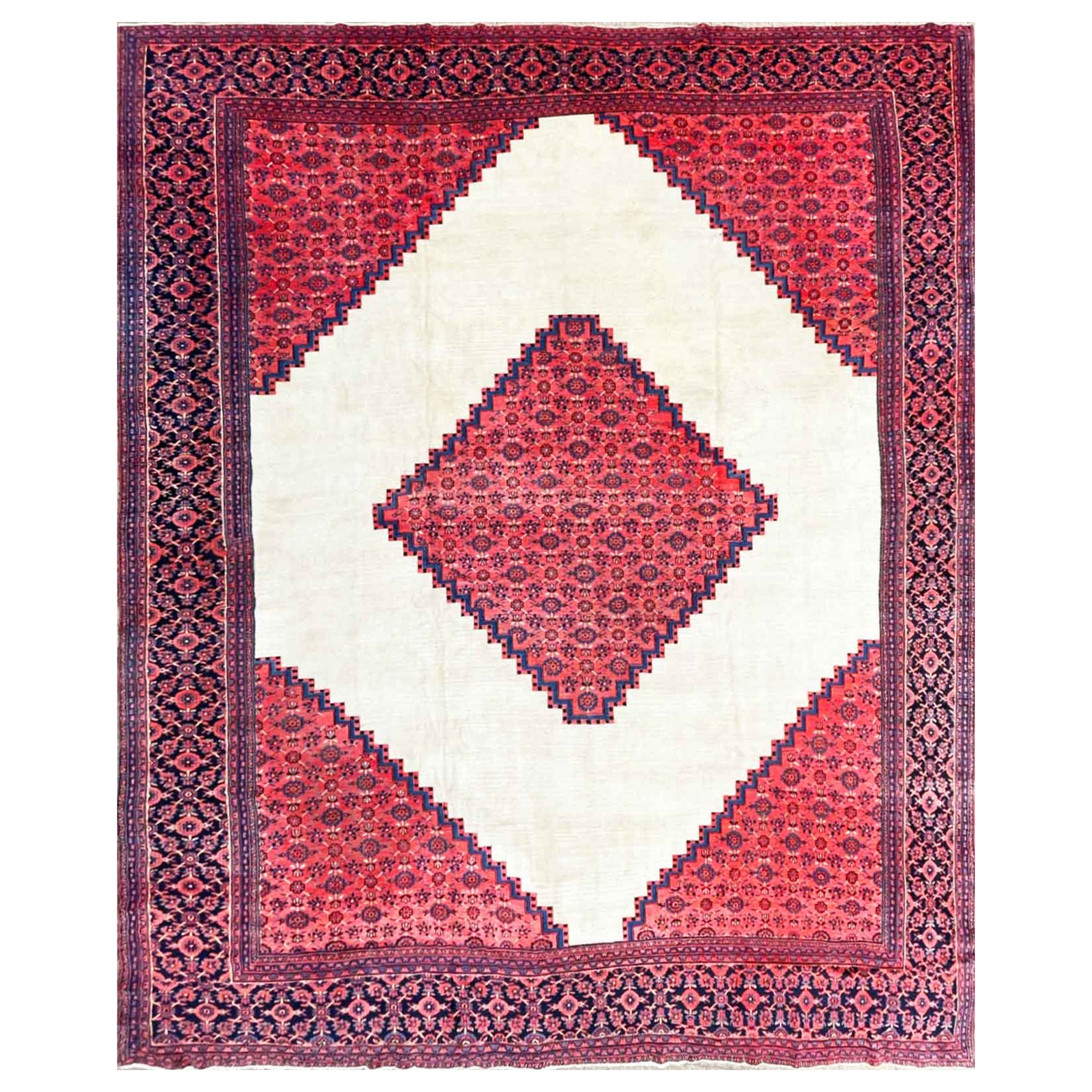 Antique Persian Dorosch/ Serapi Design Carpet For Sale