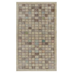 Vintage Zeki Müren Teppich mit quadratischen geometrischen Mustern, von Rug & Kilim