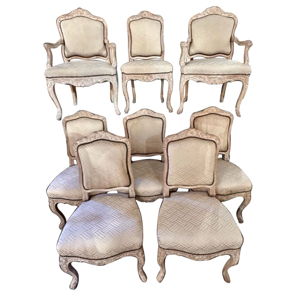 Vintage Set of French Louis XV Dinning Chairs For Sale