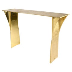 Aline Hazarian, Aramaz, table console contemporaine, bronze, Liban, 2016.