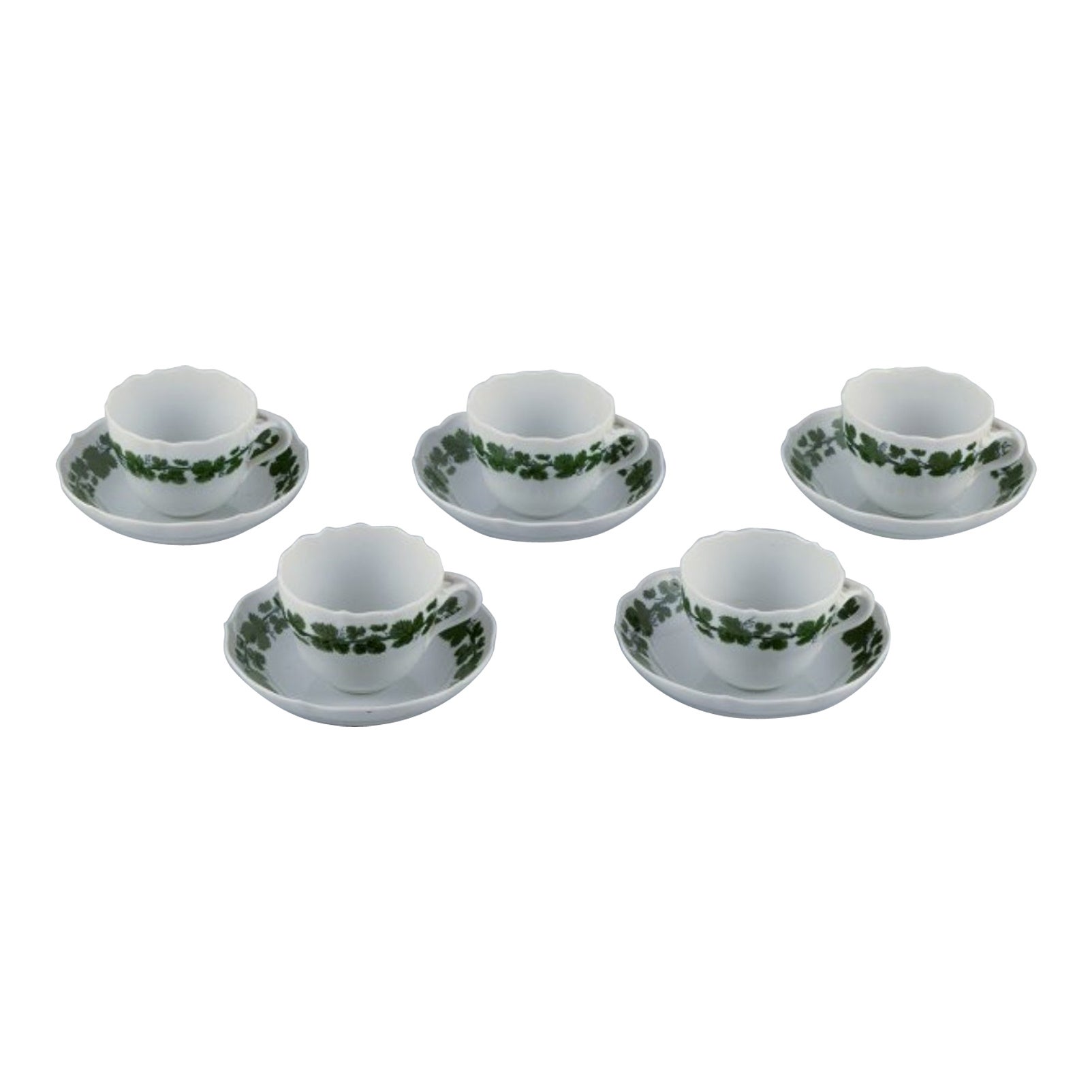 Meissen, Germany. Green Ivy Vine, set of five demitasse cups with saucers