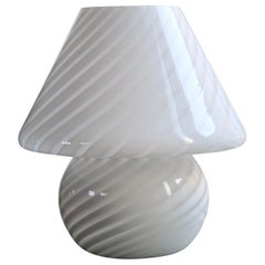 Retro Murano medium white mushroom table lamp with swirl in glass, Italy 1970s