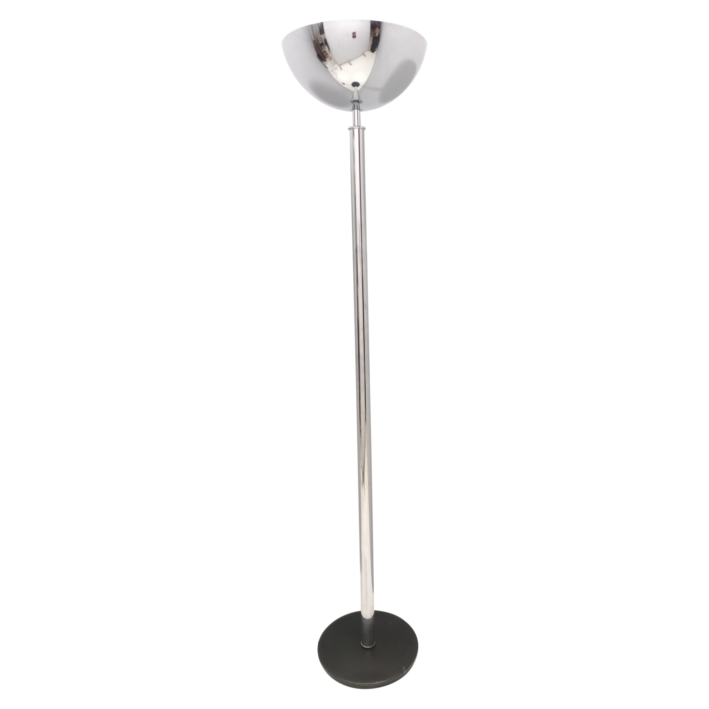 Postmodern Chrome-Plated Metal Floor Lamp in the style of Franco Albini Italy For Sale