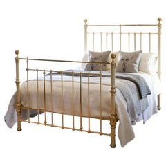 Cream Victorian Antique Bed MK294