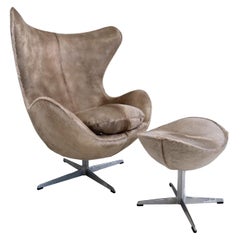 Retro Forsyth Arne Jacobsen Egg Chair and Ottoman in Brazilian Cowhide