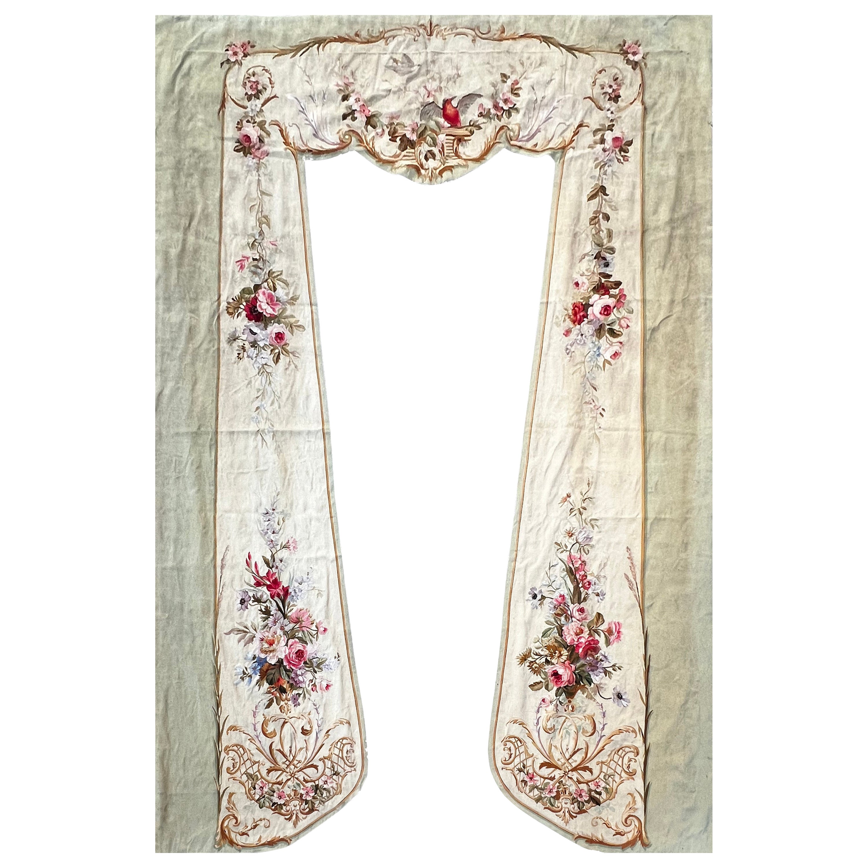 19th century Aubusson Tapestry Valance - 3m27x2m22 - No. 1356 For Sale