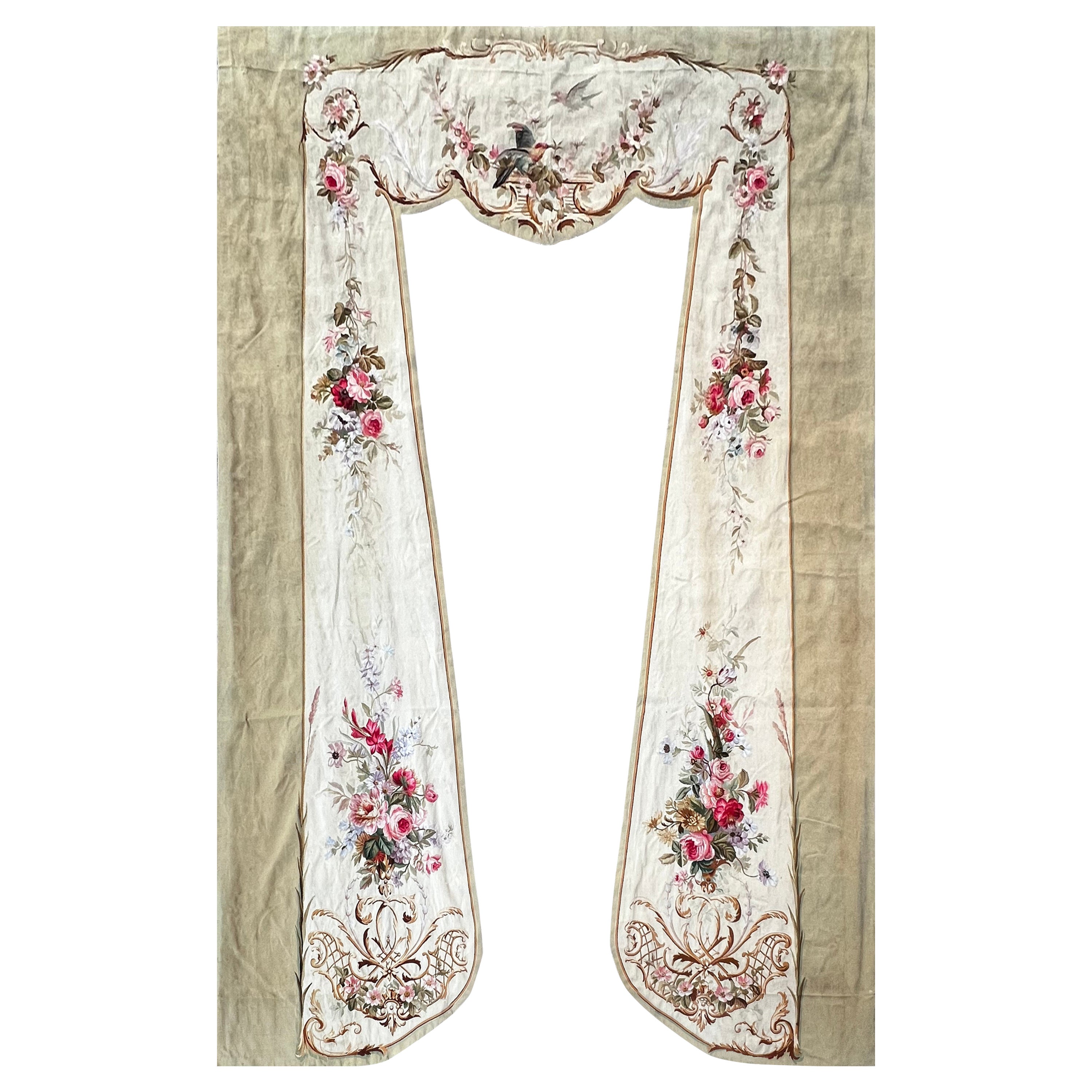 19th century Aubusson Tapestry Valance - 327x215 - N° 1357