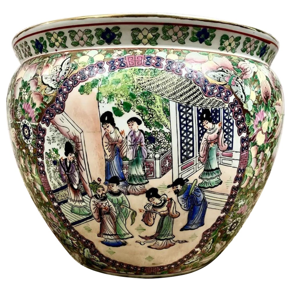 Bol à poisson en porcelaine Famille Rose Chinoiserie du milieu du siècle dernier