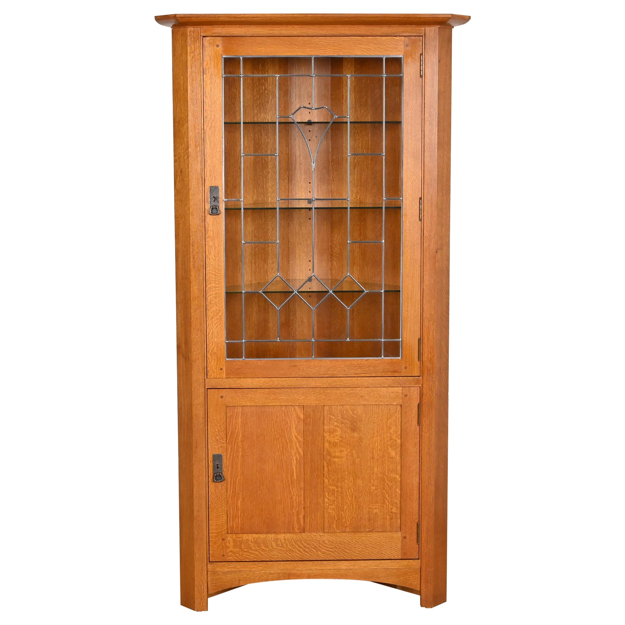 Stickley Mission Oak Arts and Crafts Lighted Corner Cabinet With Leaded Glass
