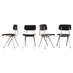 Ensemble de quatre chaises « résult » Friso Kramer en velours gris des années 1960 pour Ahrend de Cirkel