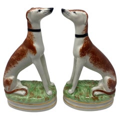 Used Fitz and Floyd Ceramic Staffordshire Hunting Dog Bookends