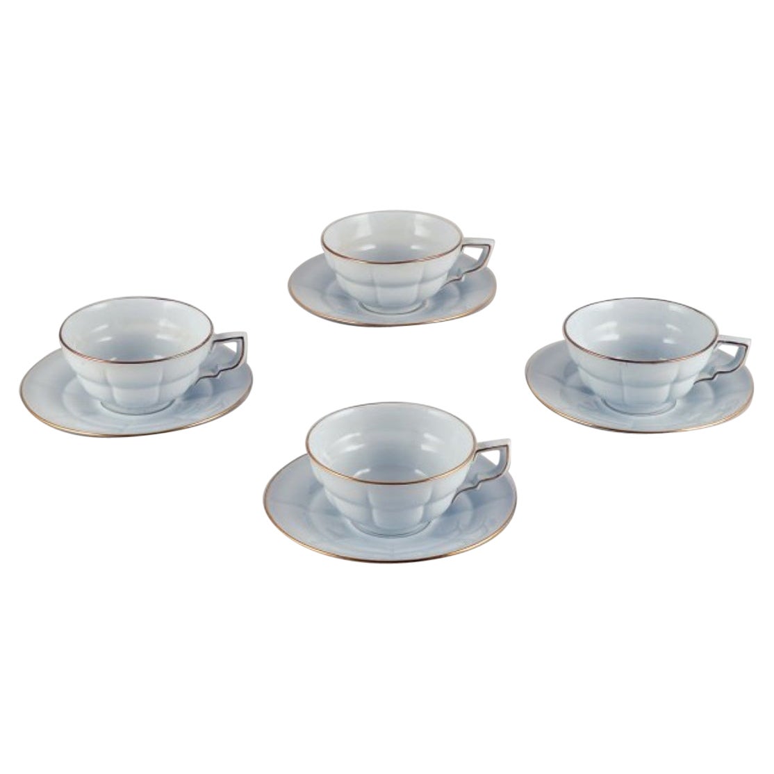 Gefle, Sweden. Set of four "Grand" Art Deco teacups with saucers. 1940s For Sale