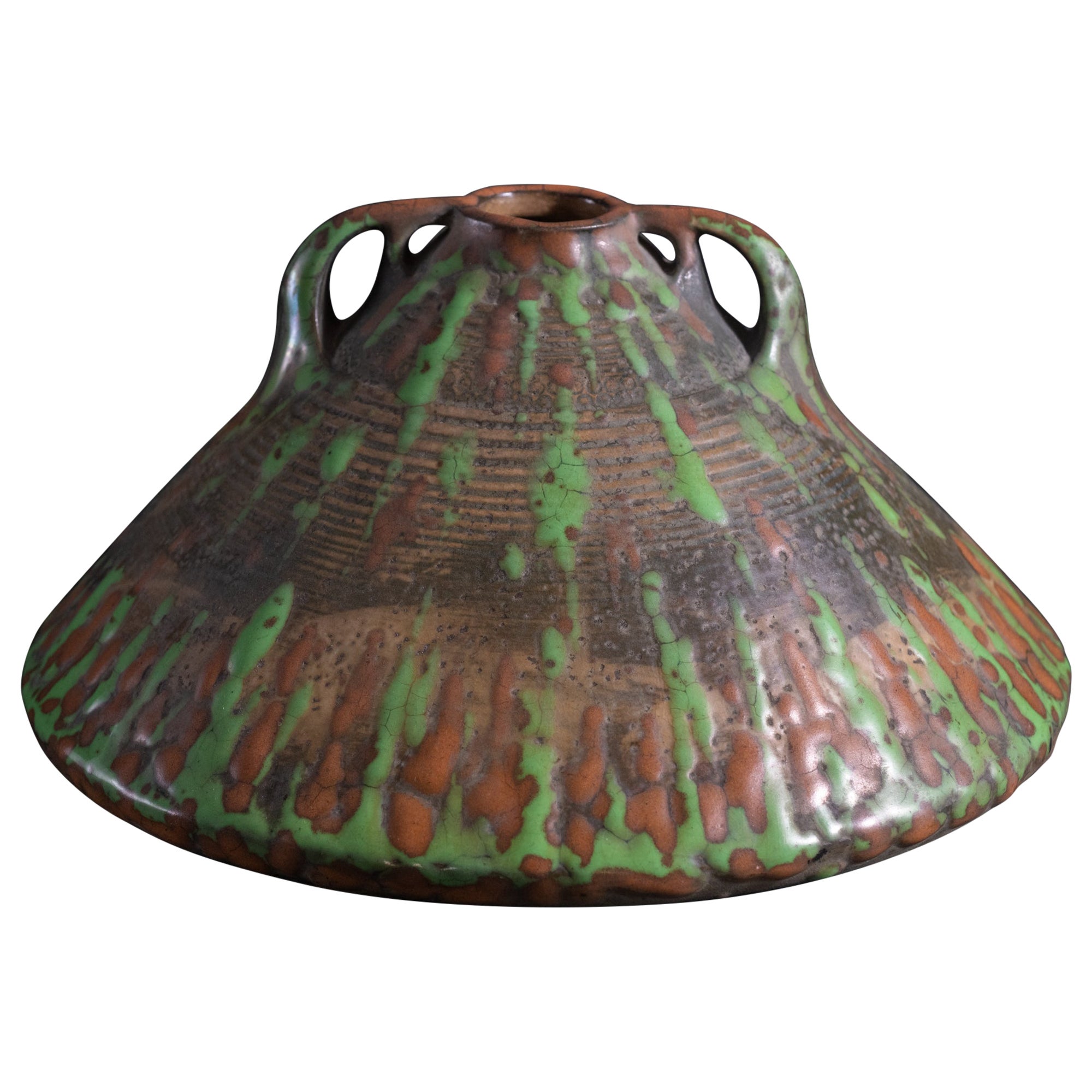 Amphora-Vase in Form eines geometrischen Kegels von Paul Dachsel für Kunstkeramik im Angebot