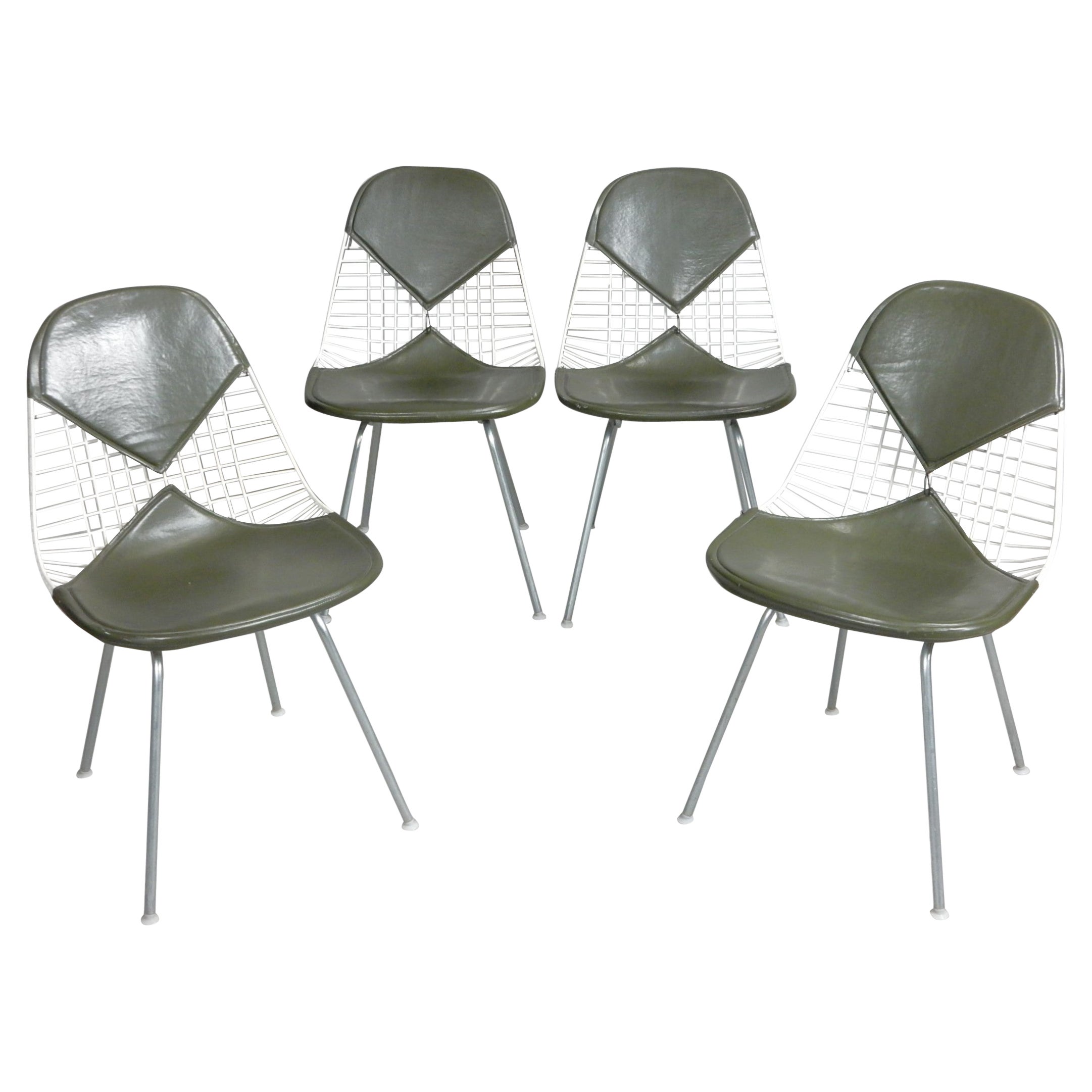 Original 1960er Herman Miller Charles & Ray Eames Bikini Wire Chairs Satz von 4