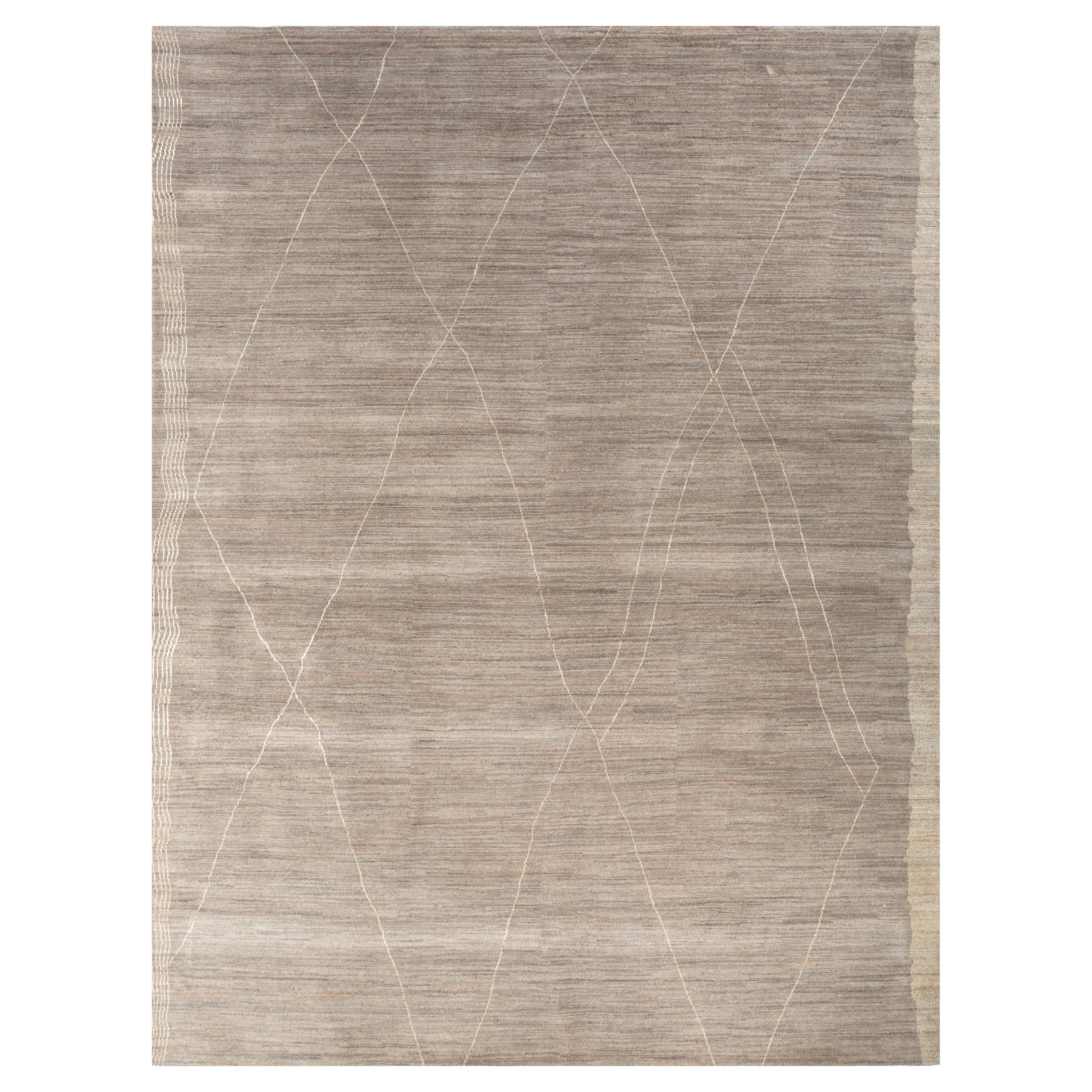 Natural Harmony Gray Hand-Knotted Rug For Sale